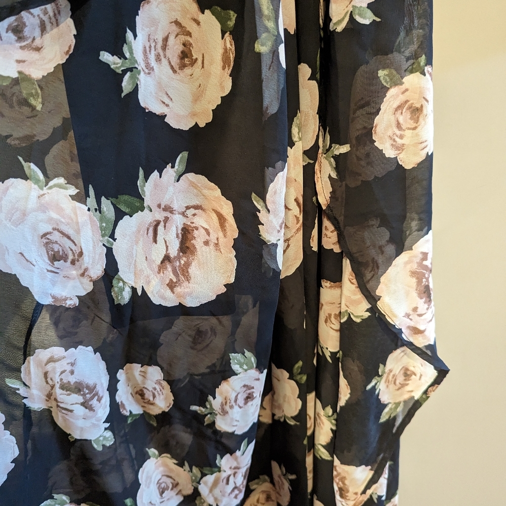 EUC Xtaren chiffon floral maxi dress 2X - Picture 4 of 9